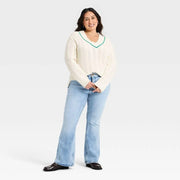 Women's Long Sleeve Cable Knit V-Neck Pullover Sweater