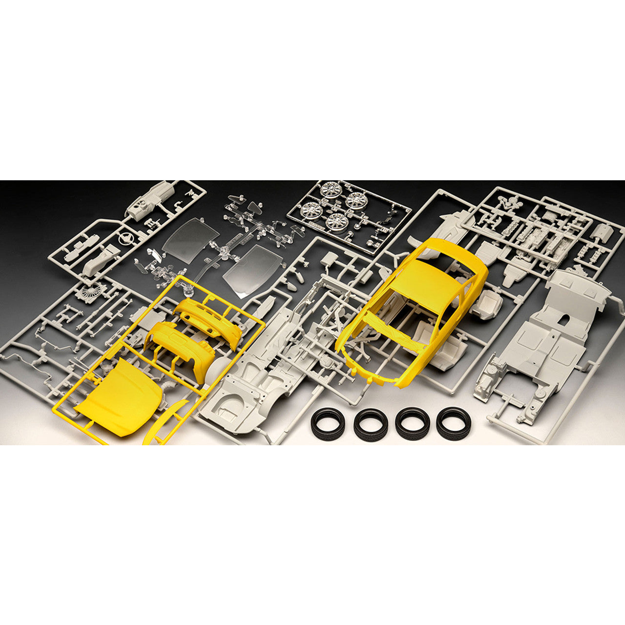 Revell 2010 Ford Mustang GT Model Kit 07046
