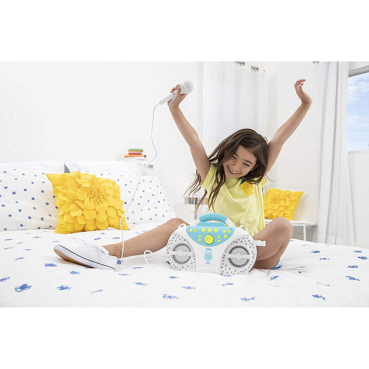 Kids Superstar Singalong Karaoke Player with Carry Strap