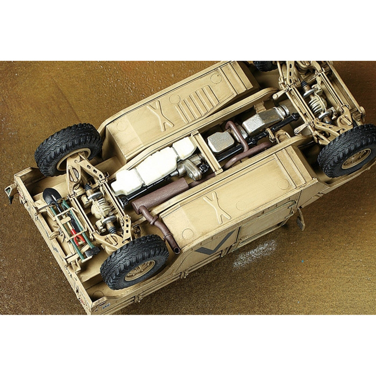 Tamiya 32563 US Modern 4x4 Utility Vehicle Plastic Model Kit